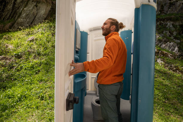 Best Portable toilet rental cost  in Country Homes, WA